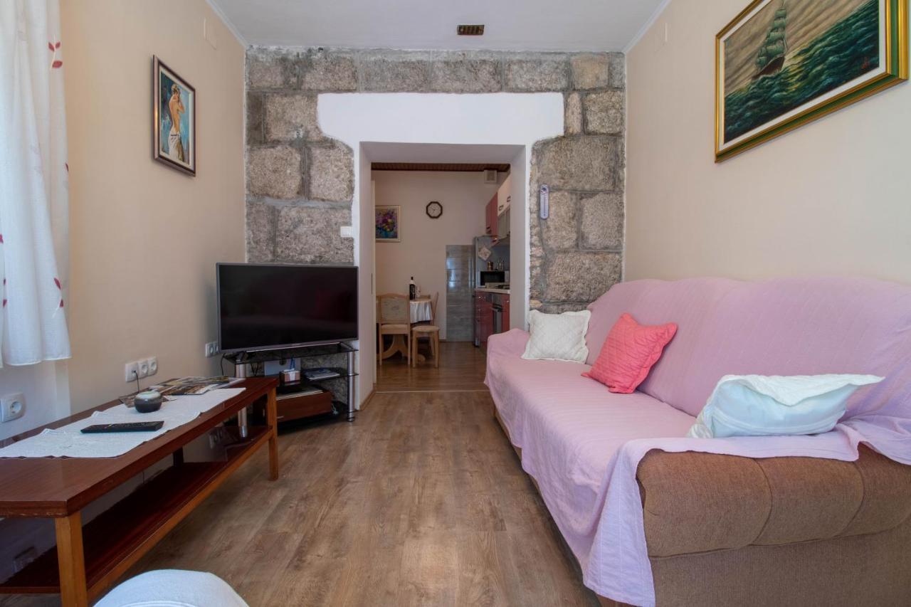 Apartman Ivan Drniš Екстериор снимка